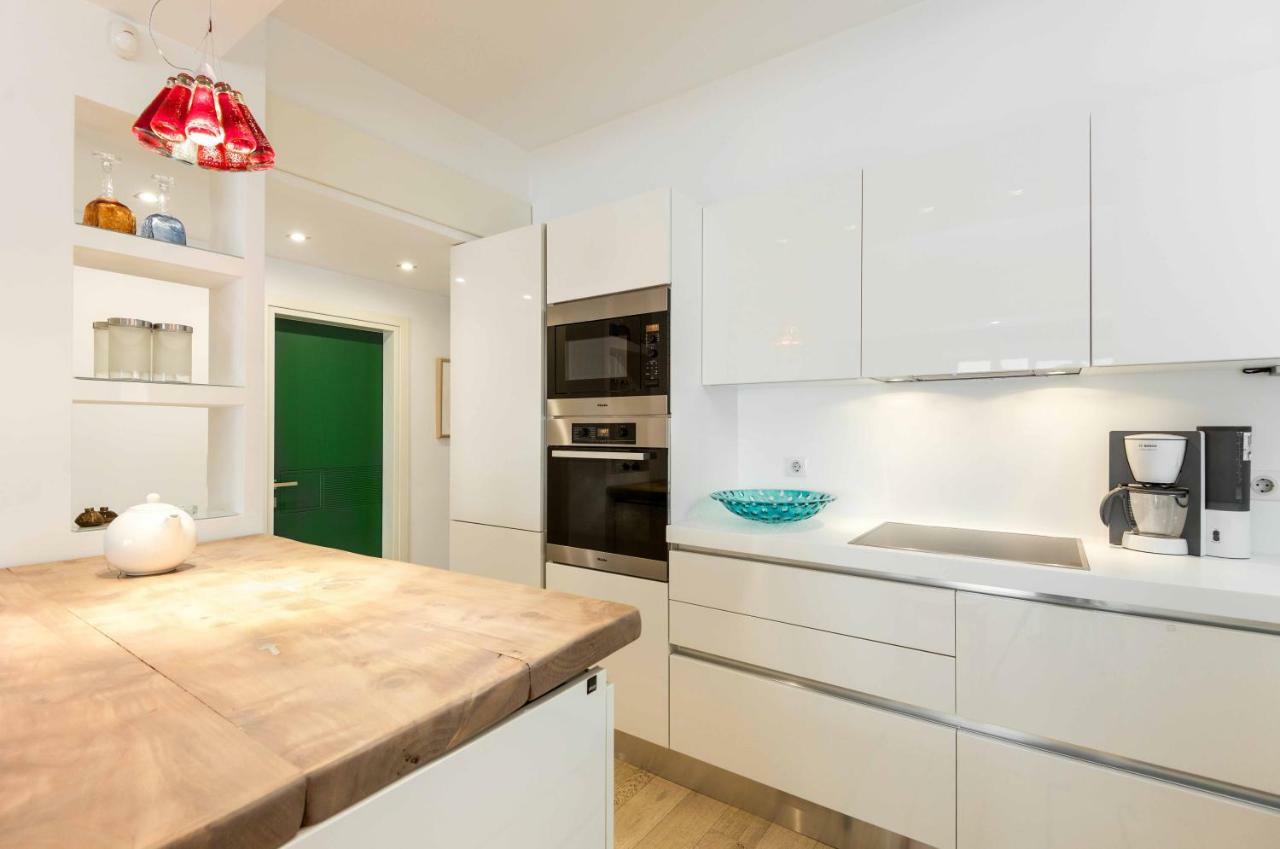 Stylish 3-Bedroom Apartment & Terrace 塞萨洛尼基 外观 照片