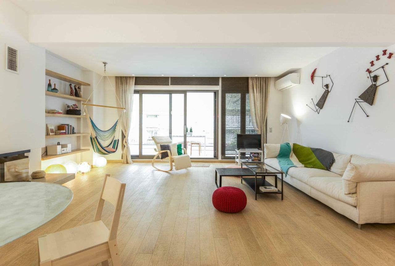Stylish 3-Bedroom Apartment & Terrace 塞萨洛尼基 外观 照片