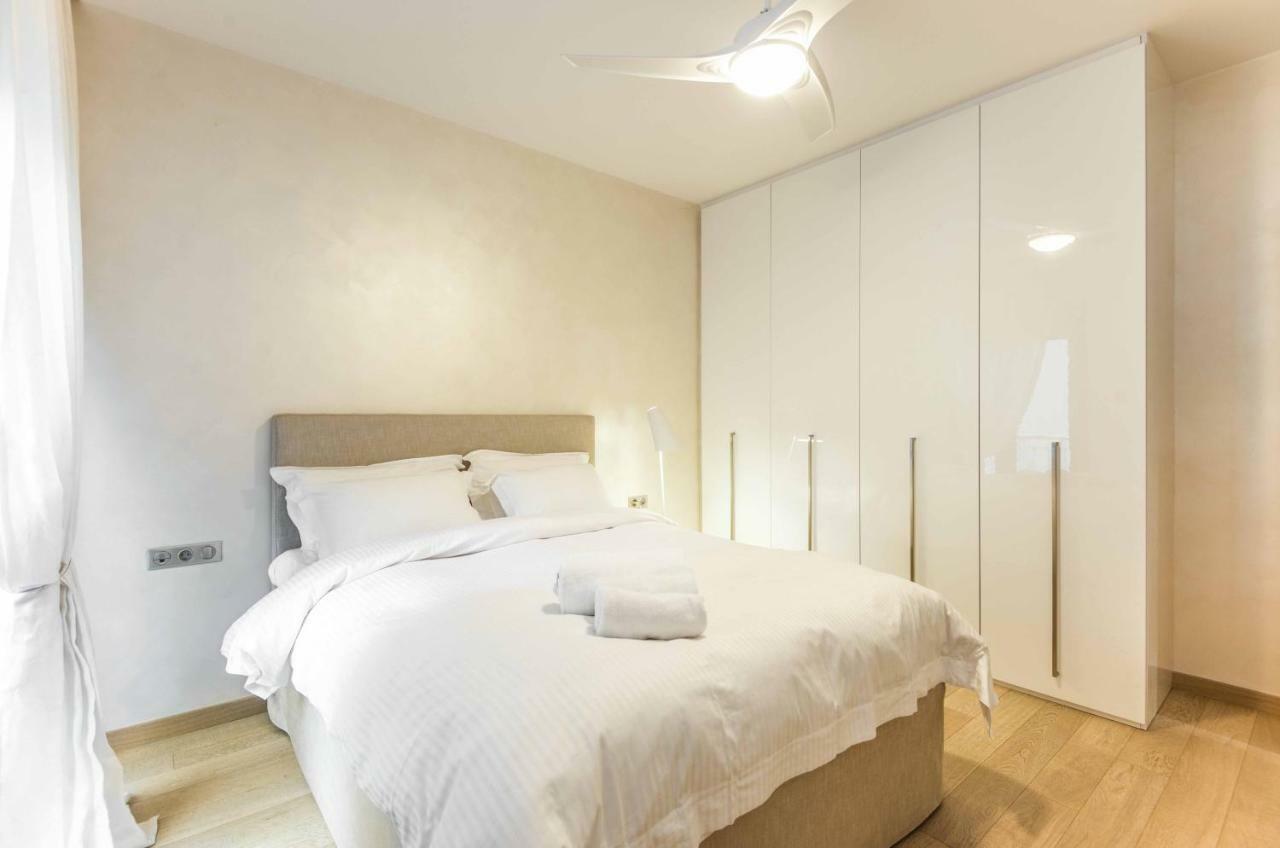 Stylish 3-Bedroom Apartment & Terrace 塞萨洛尼基 外观 照片
